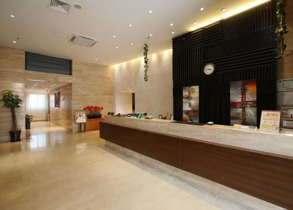 Ji Hotel Shanghai Jingan Temple Kangding Road Екстериор снимка